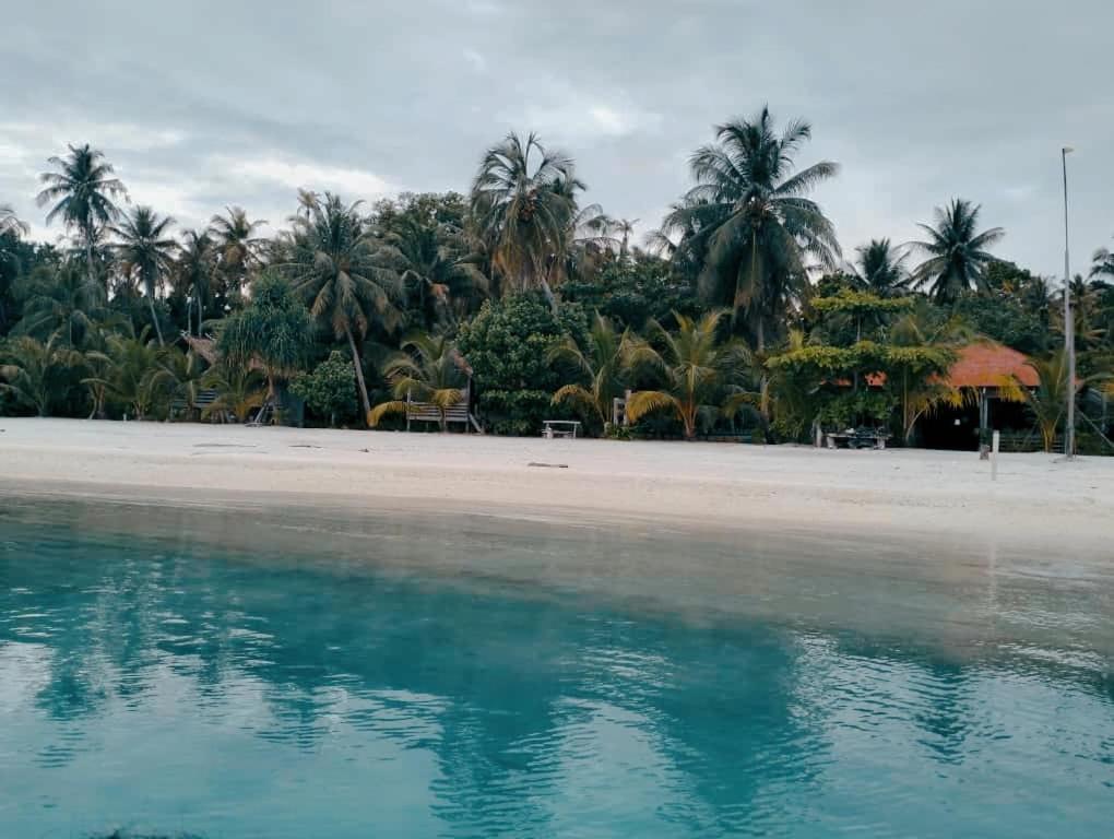 Palambak Paradise Resort Pulau Banyak Pulau Palambakbesar Екстер'єр фото